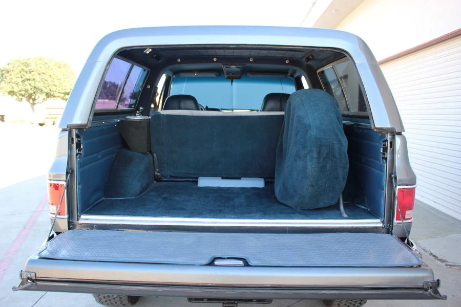1990 Chevrolet Blazer - Image 6 of 8