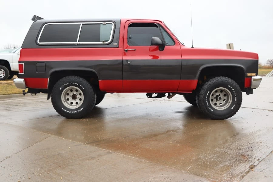 1990 Chevrolet Blazer - Image 5 of 13