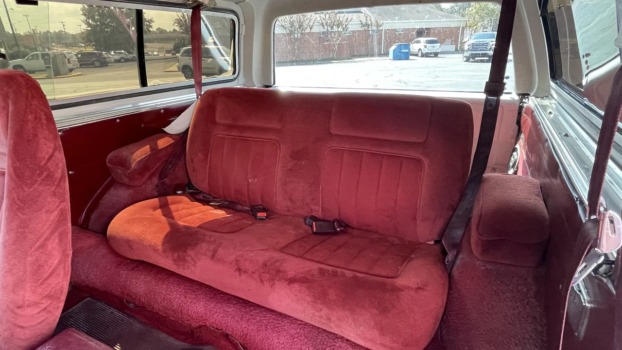 1990 Chevrolet Blazer - Image 5 of 9