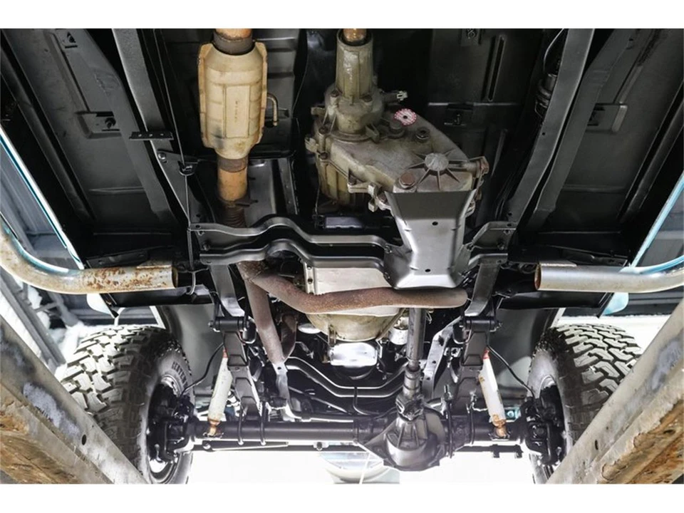 1990 Chevrolet K5 Blazer 2nd Gen - Image 25 of 28
