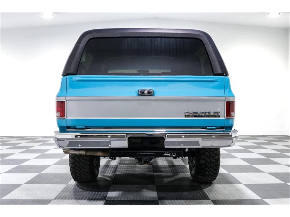 1990 Chevrolet K5 Blazer 2nd Gen - Image 6 of 28
