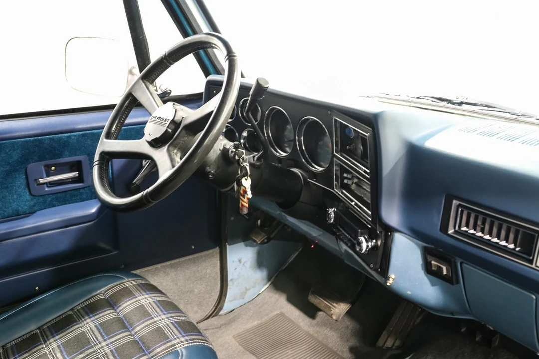1990 Chevrolet Blazer - Image 17 of 21