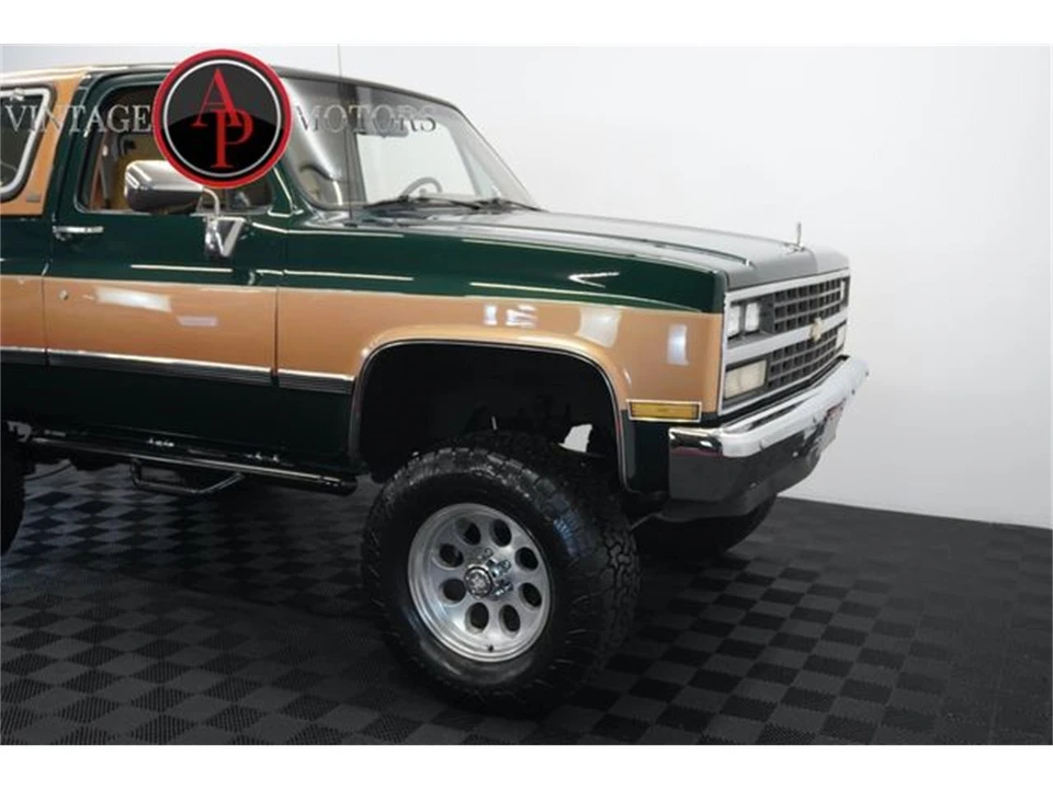 1990 Chevrolet K5 Blazer 2nd Gen - Image 30 of 31