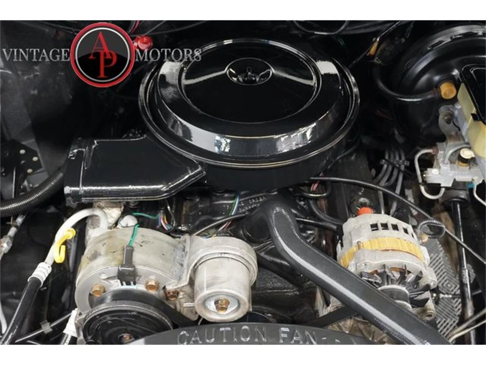 1990 Chevrolet K5 Blazer 2nd Gen - Image 3 of 31