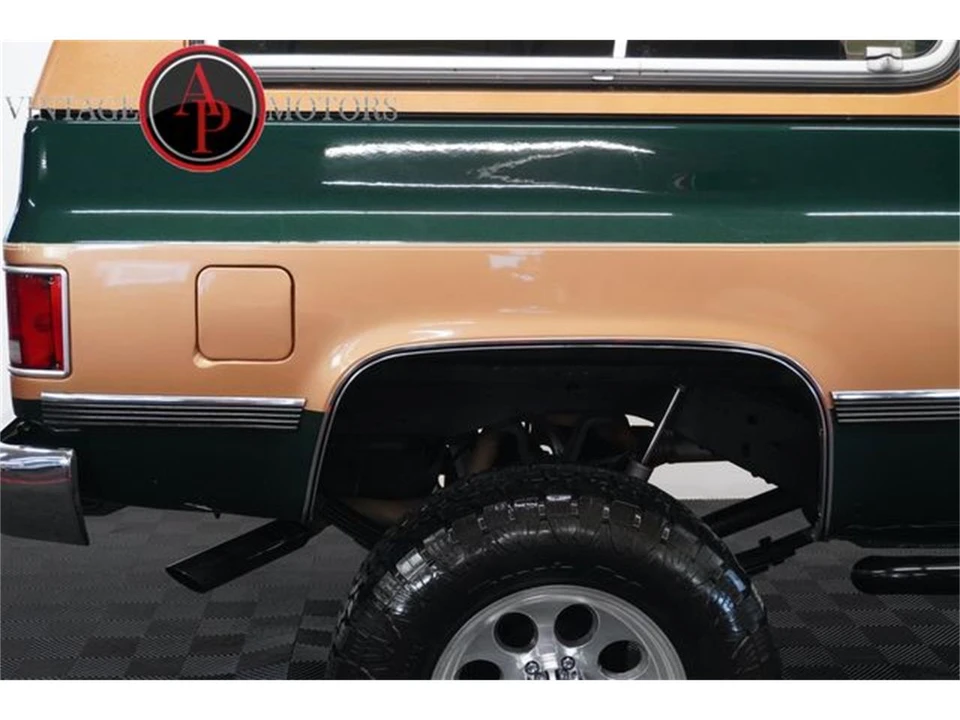 1990 Chevrolet K5 Blazer 2nd Gen - Image 27 of 31