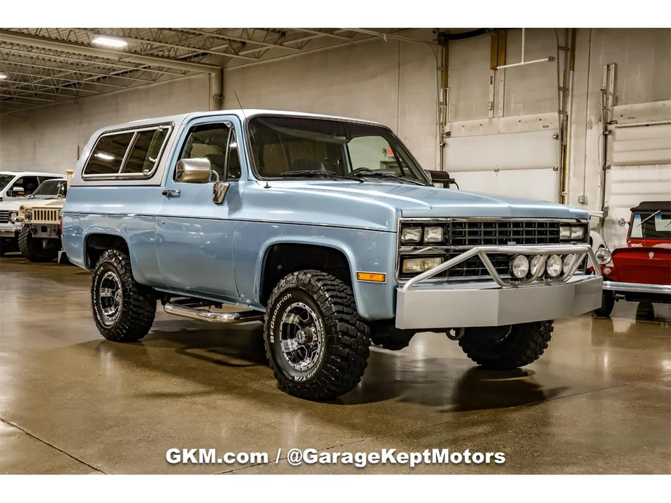 1990 Chevrolet K5 Blazer 2nd Gen - Image 12 of 31