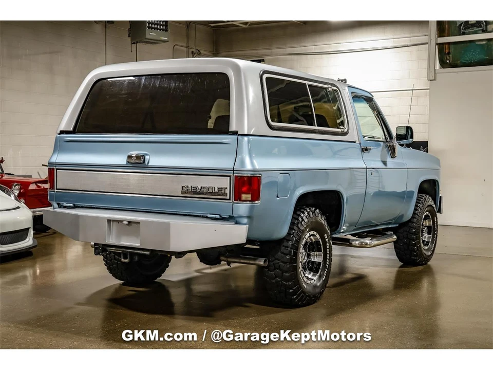 1990 Chevrolet K5 Blazer 2nd Gen - Image 8 of 31
