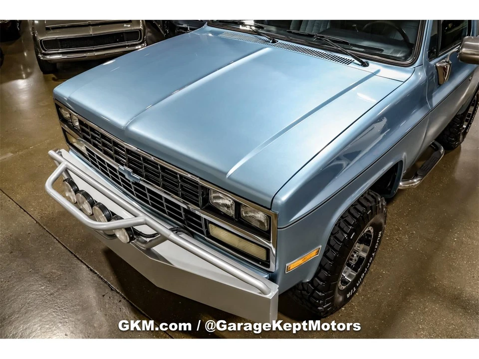 1990 Chevrolet K5 Blazer 2nd Gen - Image 24 of 31