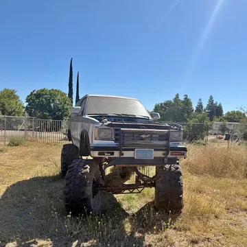 1990 Chevrolet Blazer Sport Utility 2D