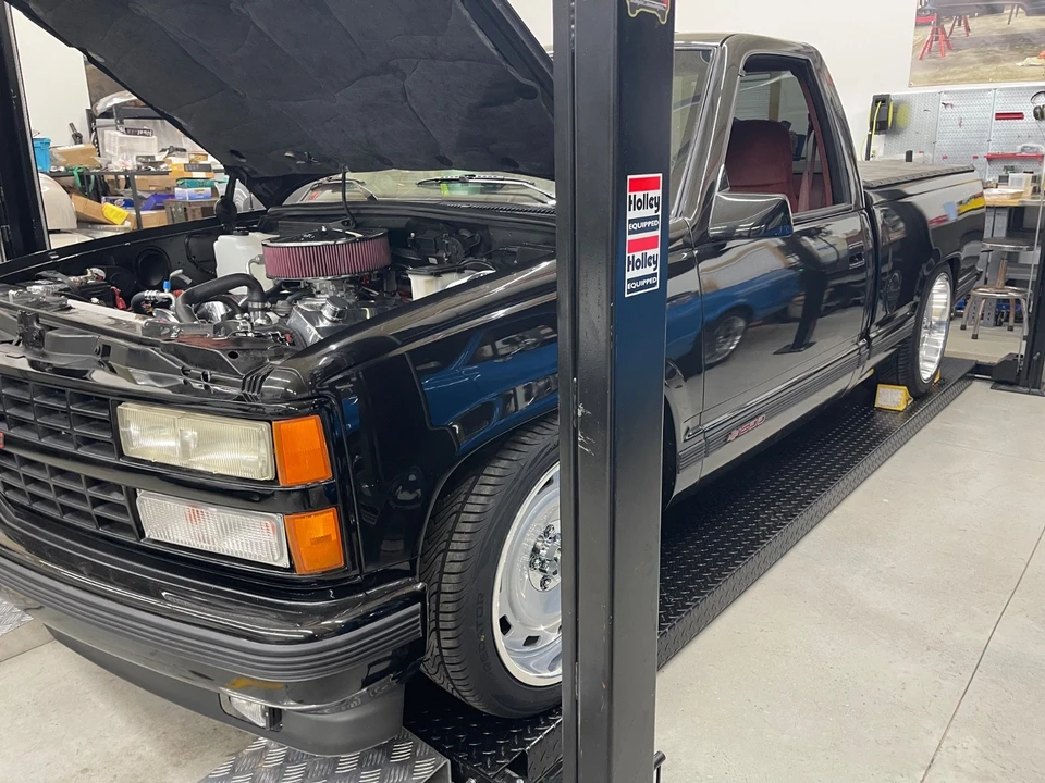1990 Chevrolet C/K 4th Gen - Image 3 of 21