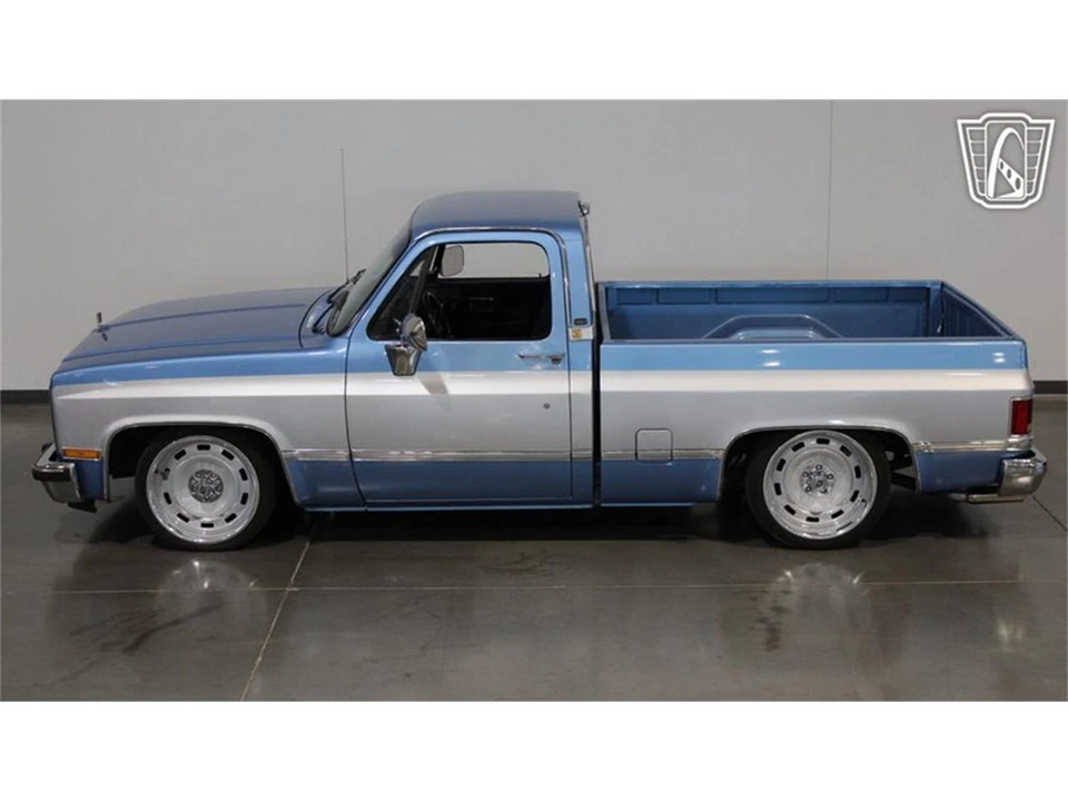 1990 Chevrolet C/K 4th Gen - Image 11 of 31