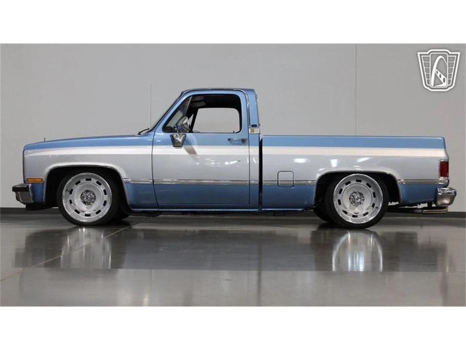 1990 Chevrolet C/K 4th Gen - Image 27 of 31