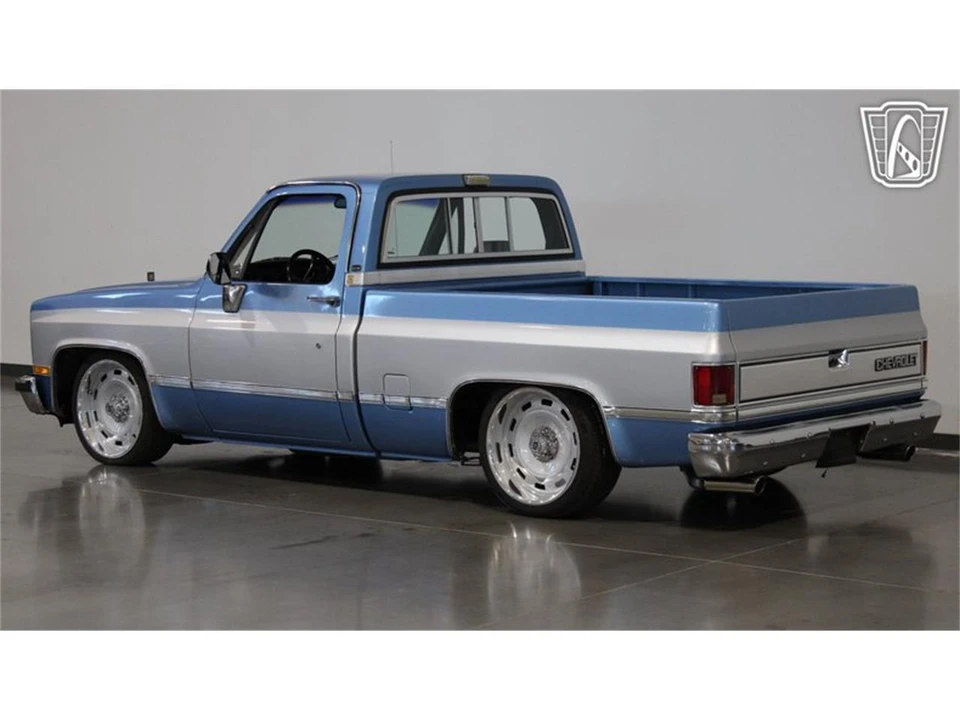 1990 Chevrolet C/K 4th Gen - Image 18 of 31