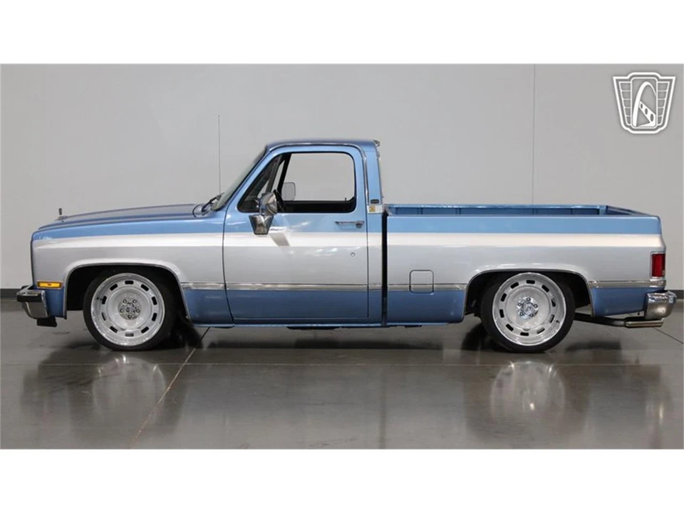 1990 Chevrolet C/K 4th Gen - Image 19 of 31