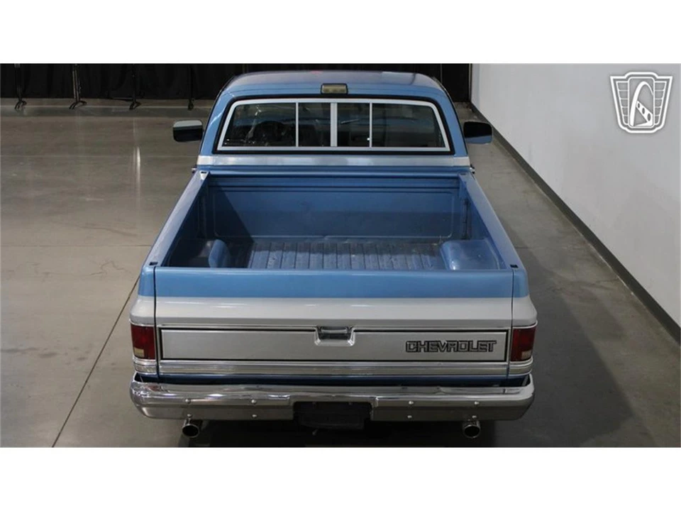 1990 Chevrolet C/K 4th Gen - Image 9 of 31