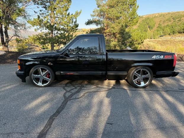 1990 Chevrolet 454 SS - Image 8 of 24