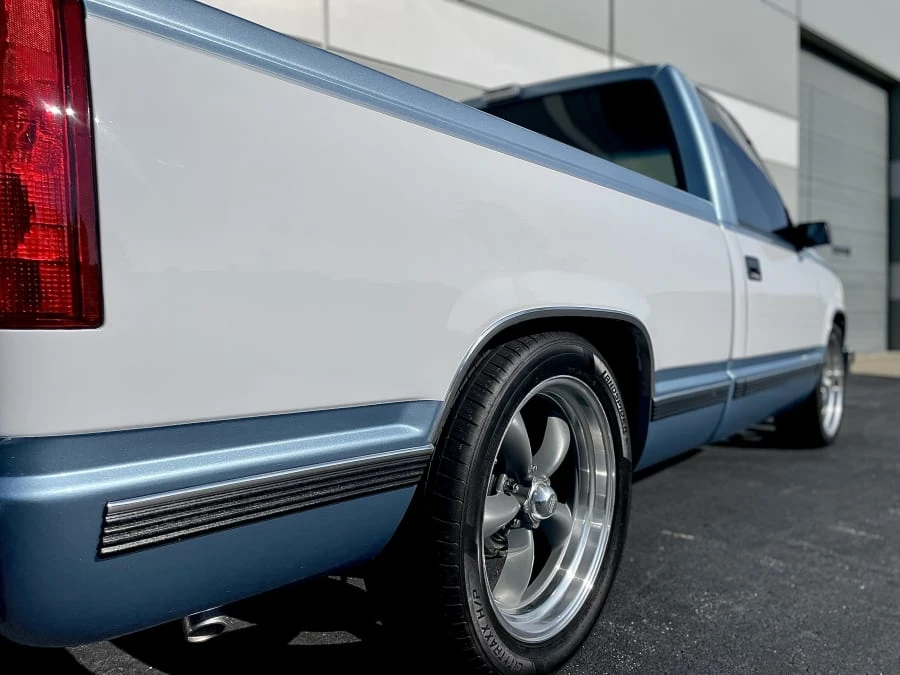 1990 Chevrolet C/K 4th Gen - Image 13 of 30
