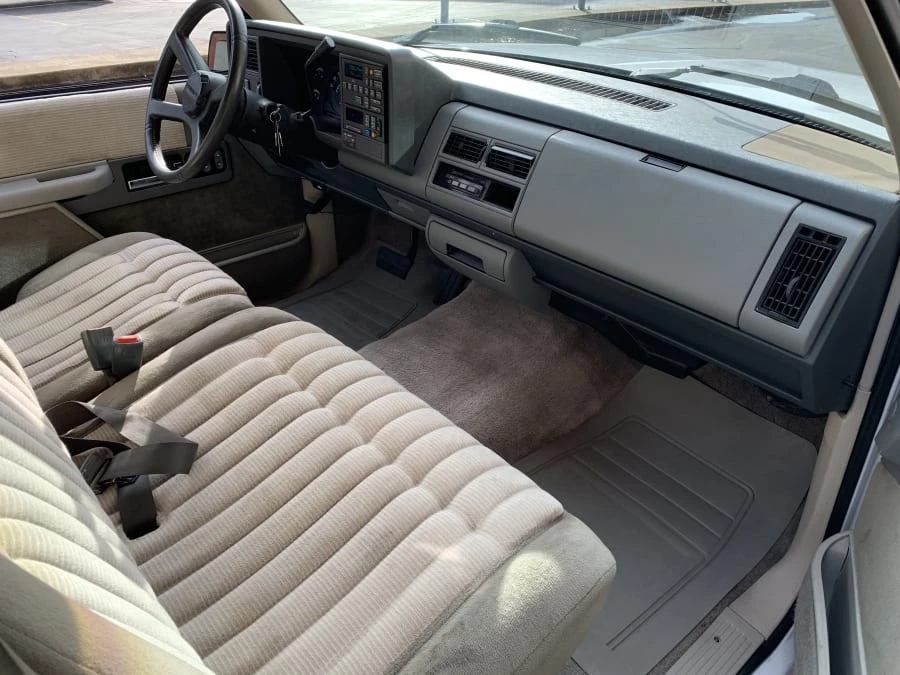 1990 Chevrolet C/K 4th Gen - Image 6 of 8