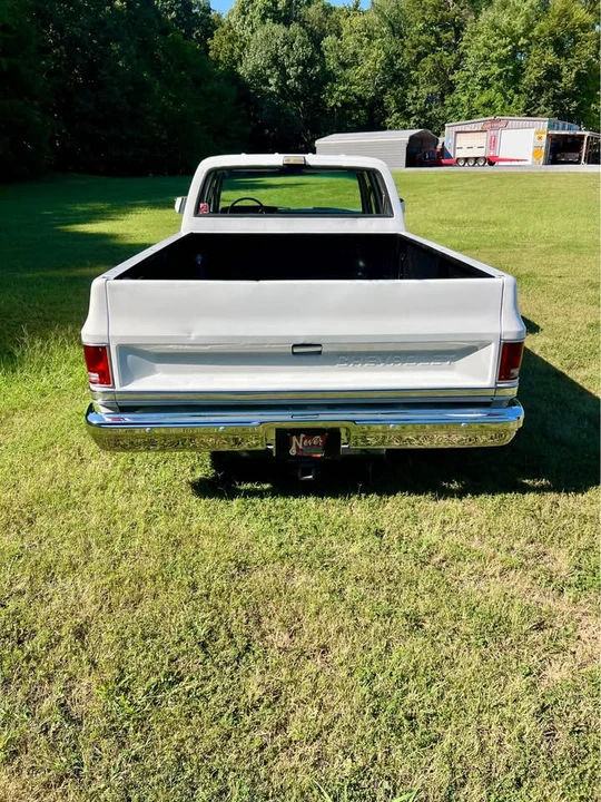 1990 Chevrolet C/K 3rd Gen - Image 5 of 19