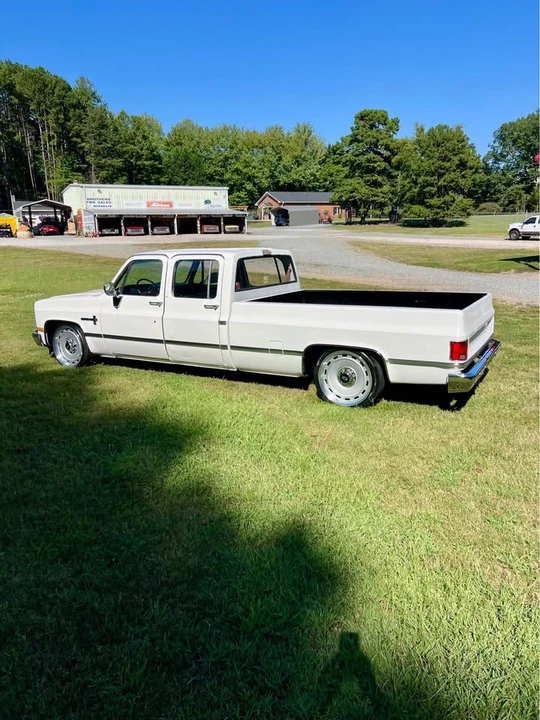 1990 Chevrolet C/K 3rd Gen - Image 6 of 19