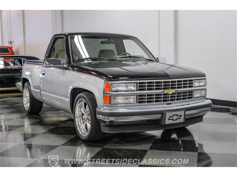 1990 Chevrolet C/K 4th Gen - Image 17 of 31