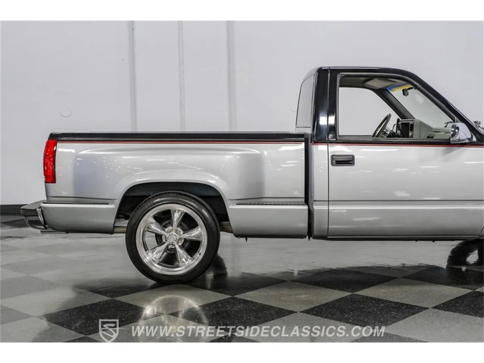 1990 Chevrolet C/K 4th Gen - Image 29 of 31