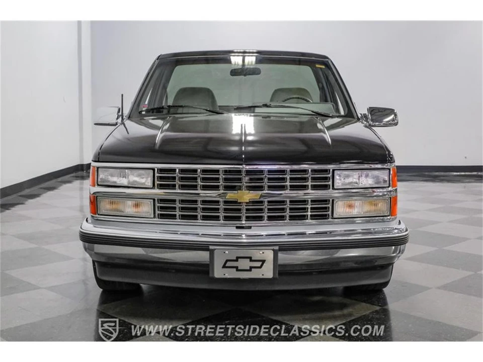 1990 Chevrolet C/K 4th Gen - Image 18 of 31
