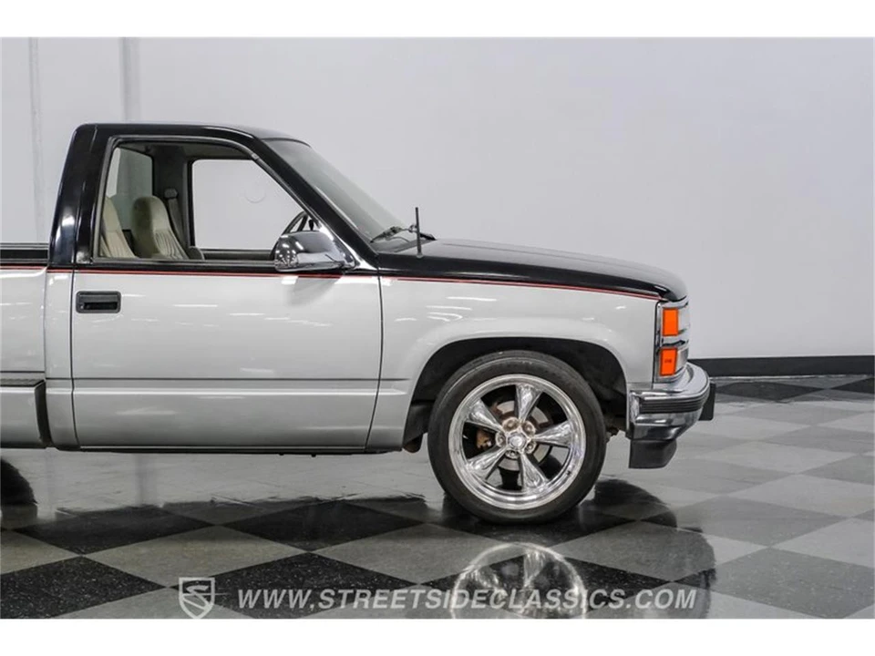 1990 Chevrolet C/K 4th Gen - Image 30 of 31