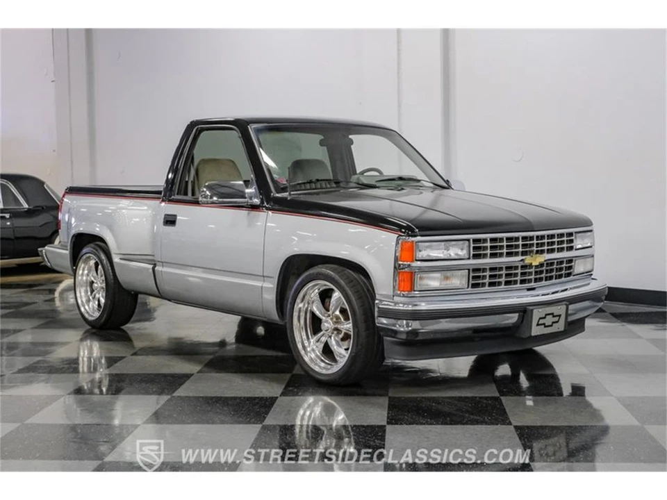 1990 Chevrolet C/K 4th Gen - Image 16 of 31
