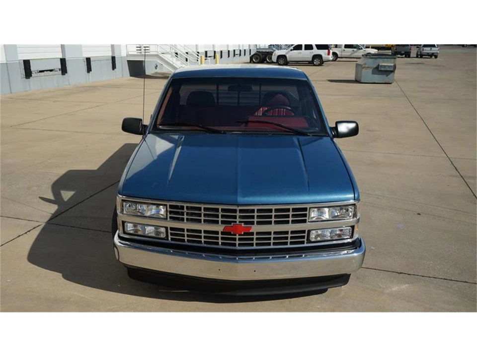 1990 Chevrolet C/K 4th Gen - Image 23 of 31