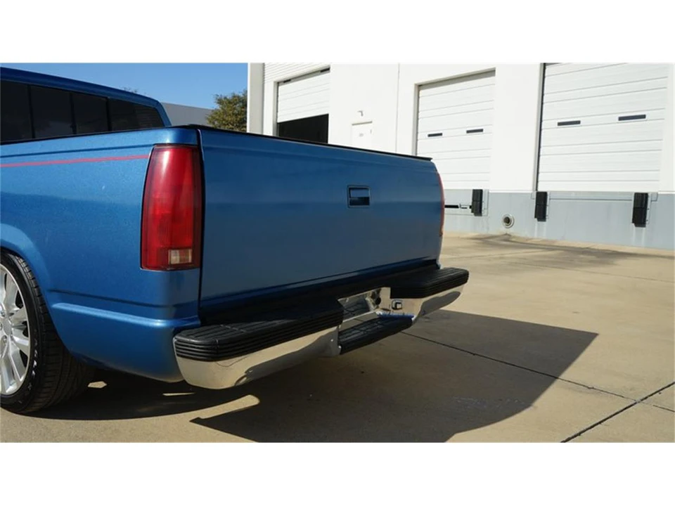 1990 Chevrolet C/K 4th Gen - Image 28 of 31