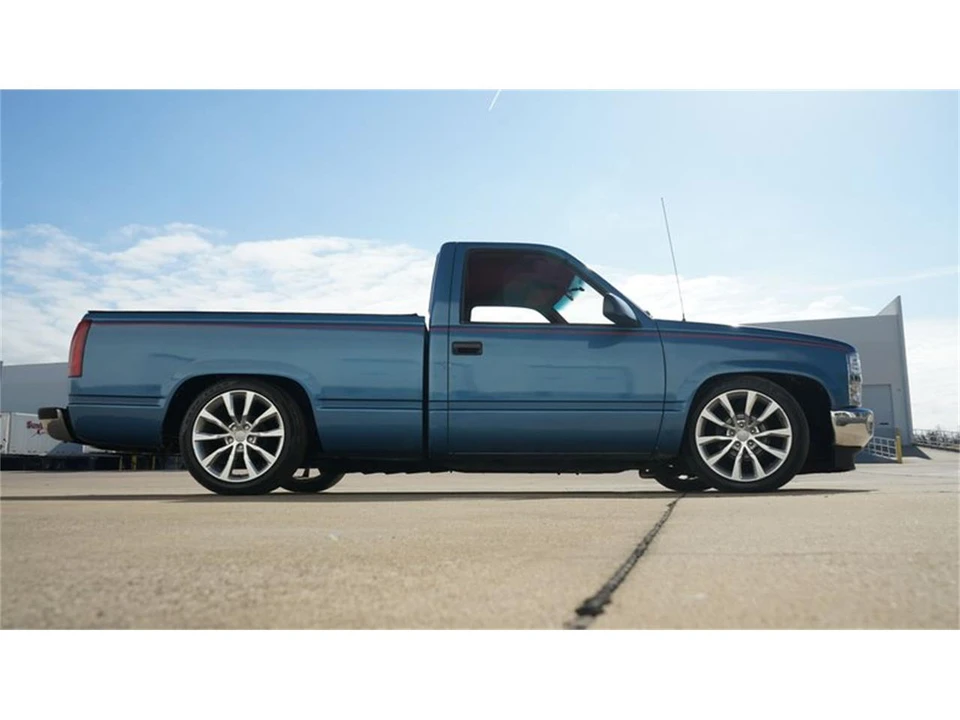 1990 Chevrolet C/K 4th Gen - Image 19 of 31