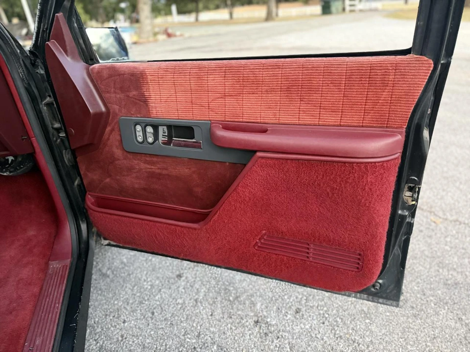 1990 Chevrolet C/K 4th Gen - Image 19 of 31