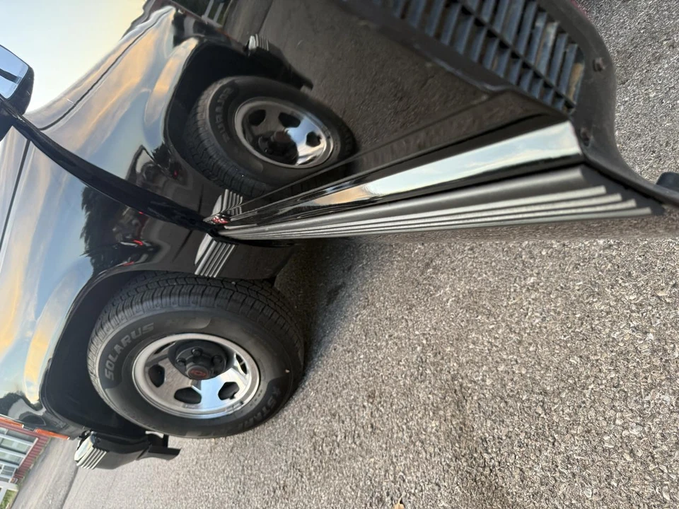 1990 Chevrolet C/K 4th Gen - Image 28 of 31