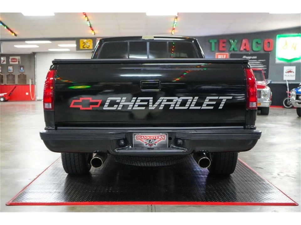 1990 Chevrolet C/K 4th Gen - Image 21 of 31