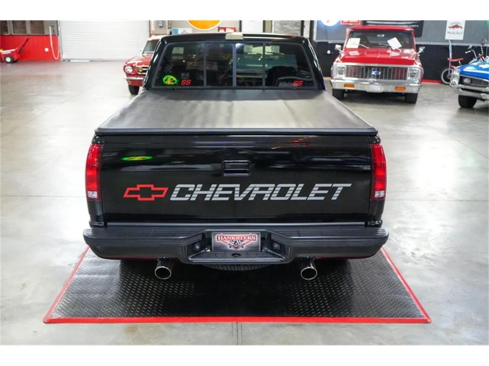 1990 Chevrolet C/K 4th Gen - Image 13 of 31
