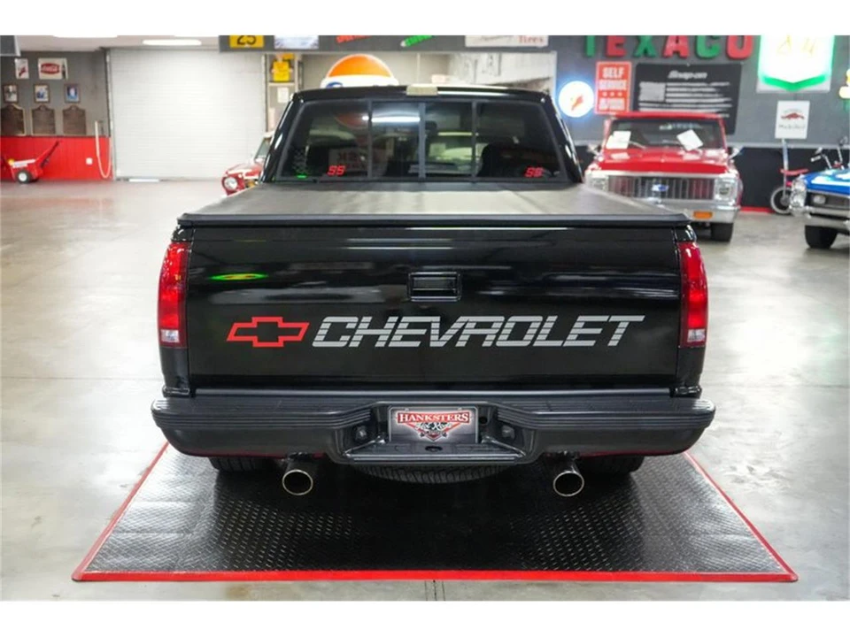 1990 Chevrolet C/K 4th Gen - Image 5 of 31