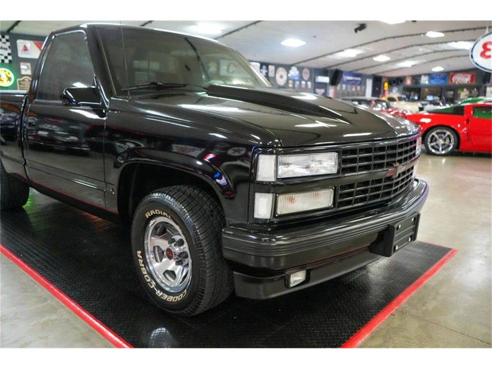 1990 Chevrolet C/K 4th Gen - Image 29 of 31