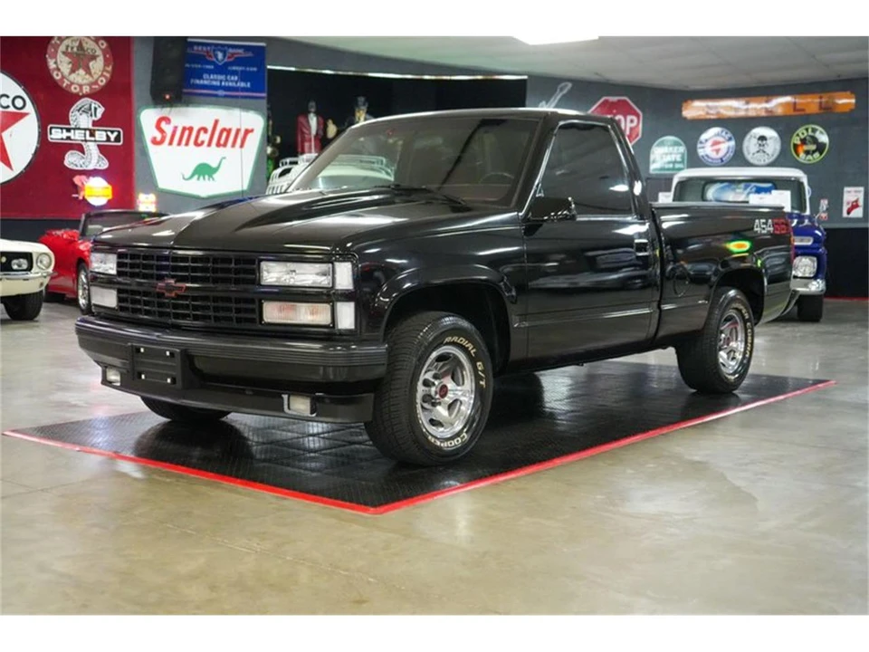 1990 Chevrolet C/K 4th Gen - Image 18 of 31