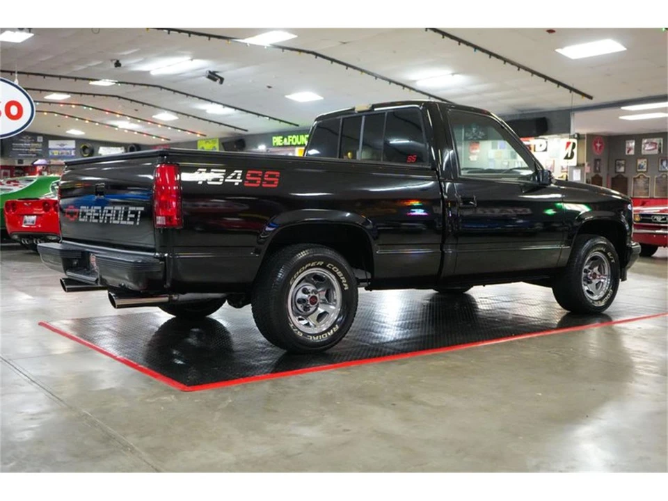 1990 Chevrolet C/K 4th Gen - Image 22 of 31