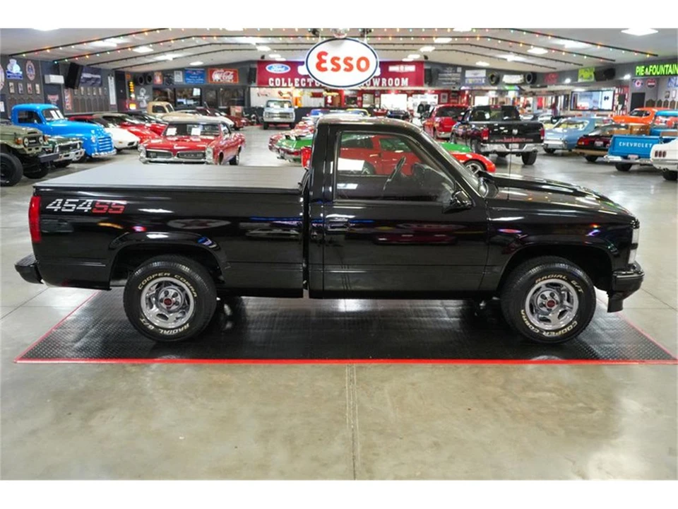 1990 Chevrolet C/K 4th Gen - Image 15 of 31