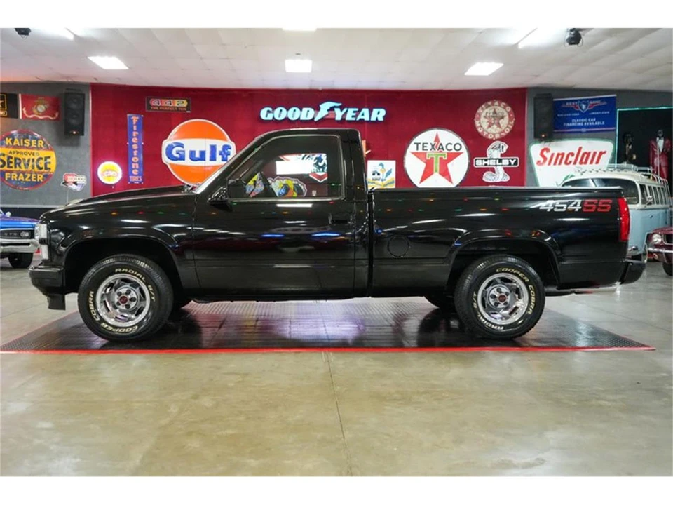 1990 Chevrolet C/K 4th Gen - Image 19 of 31