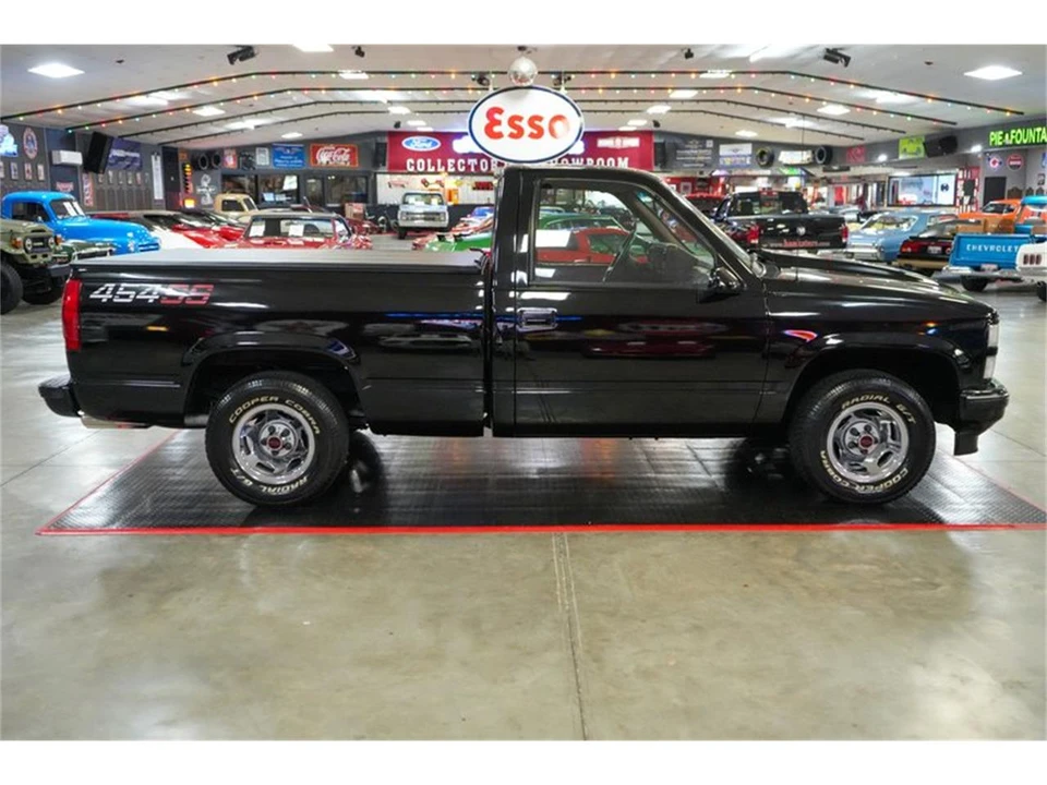 1990 Chevrolet C/K 4th Gen - Image 7 of 31