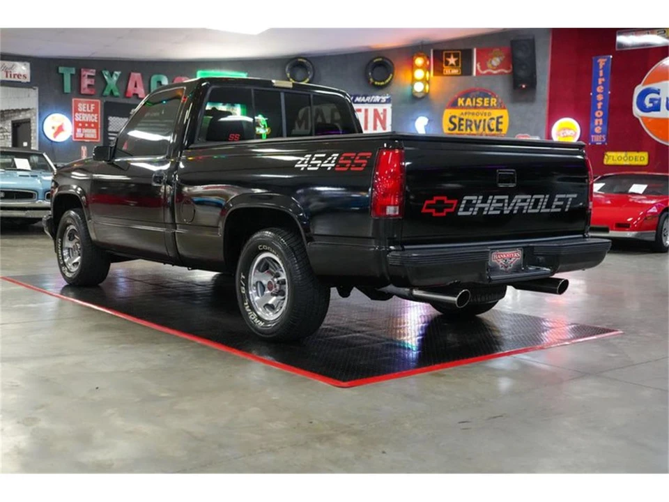 1990 Chevrolet C/K 4th Gen - Image 20 of 31