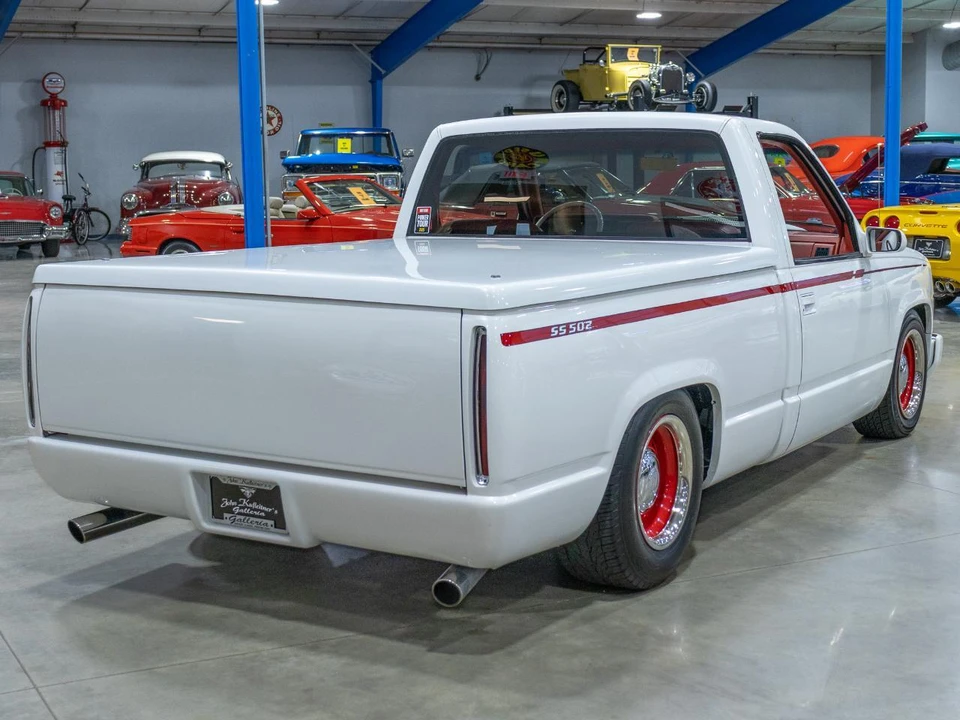 1990 Chevrolet C/K 4th Gen - Image 8 of 31