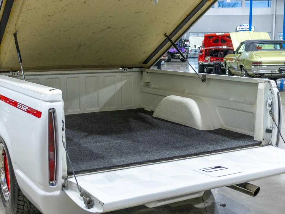 1990 Chevrolet C/K 4th Gen - Image 18 of 31