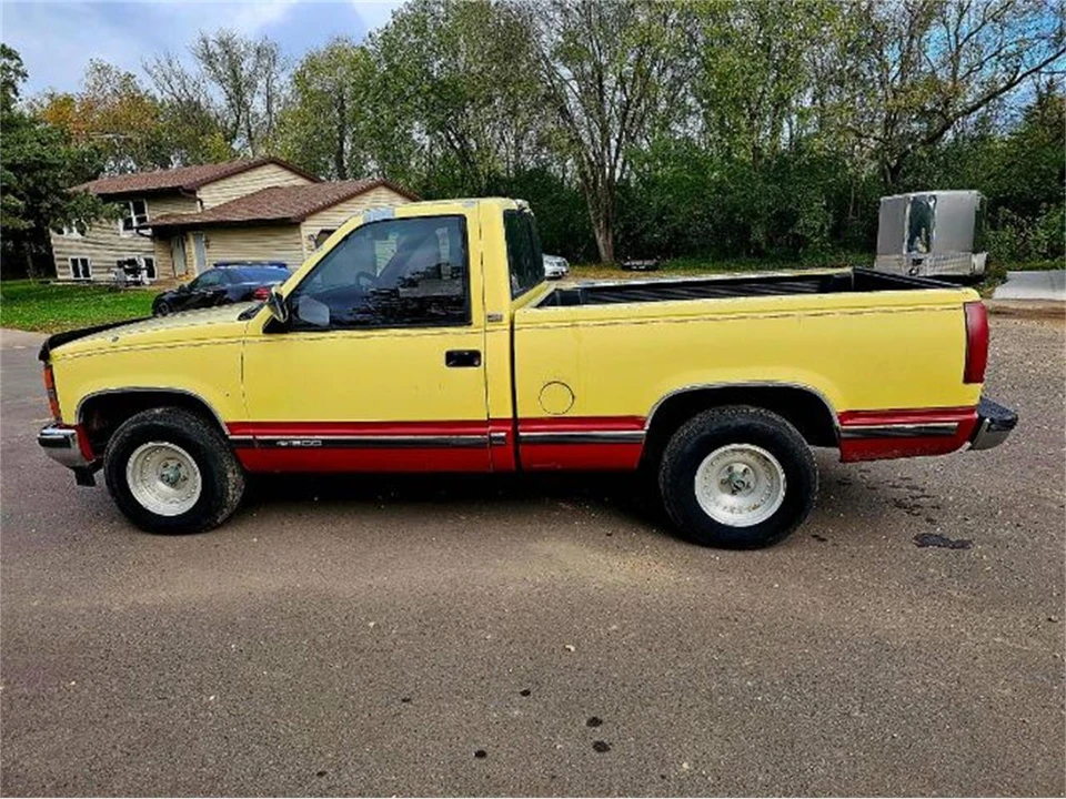 1990 Chevrolet C/K 4th Gen - Image 15 of 16