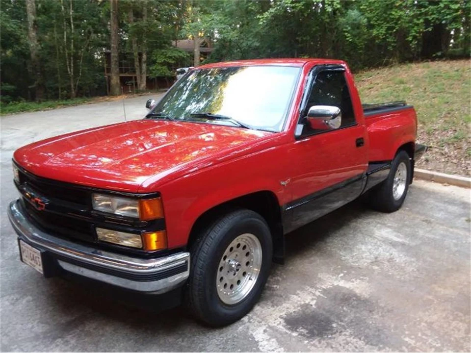 1990 Chevrolet C/K 4th Gen - Image 3 of 9