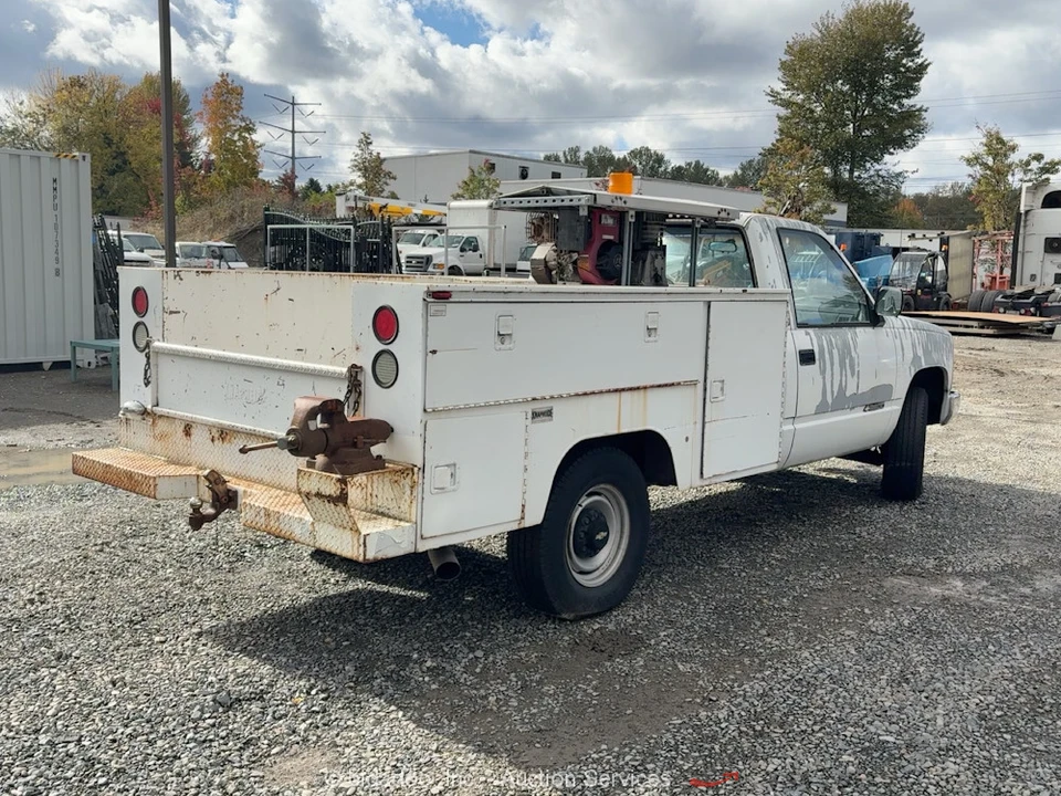 1990 Chevrolet C/K 4th Gen - Image 4 of 12