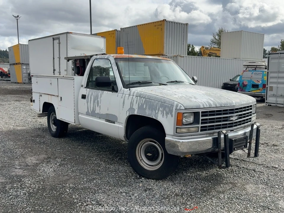 1990 Chevrolet C/K 4th Gen - Image 2 of 12